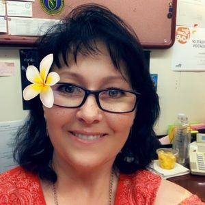 Meet your Posher, Sharon